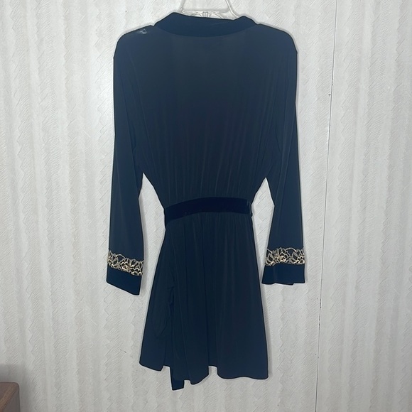 ❤️ MORGAN TAYLOR Robe Size L - Picture 3 of 4